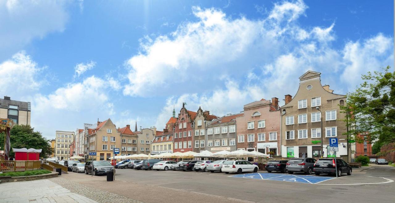 Riverside Apartment Targ Rybny Gdańsk Exteriör bild